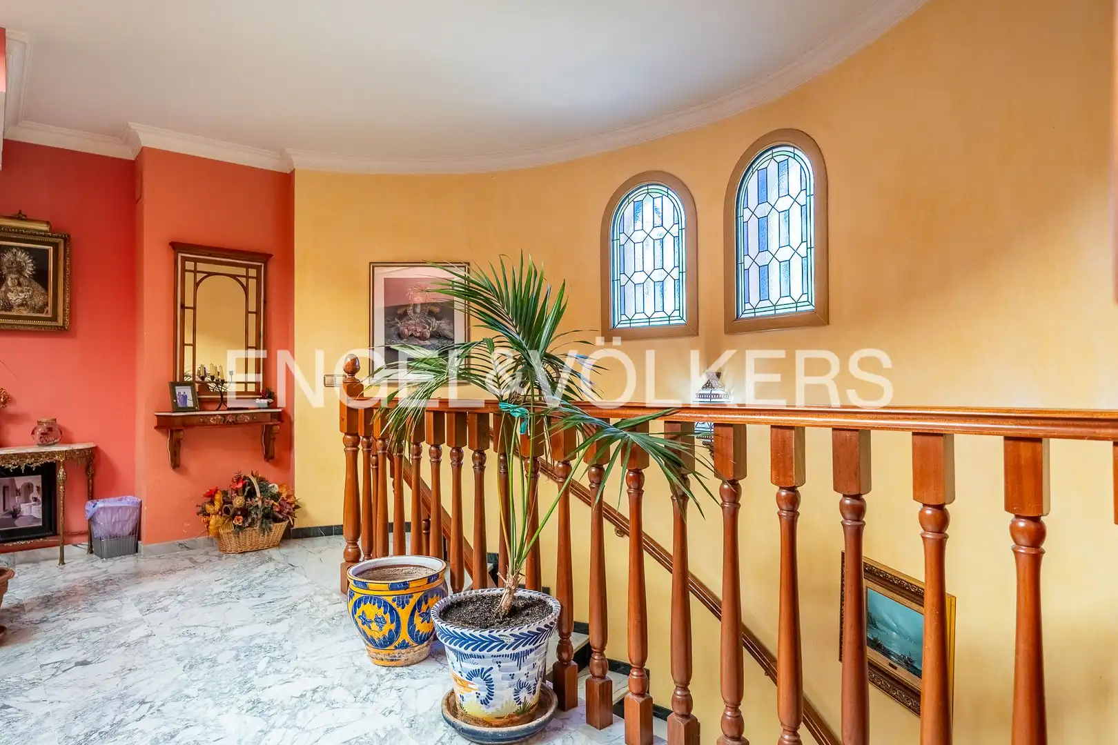 Houses for sale in Sevilla  with Air Conditioner, Heating and Private garden