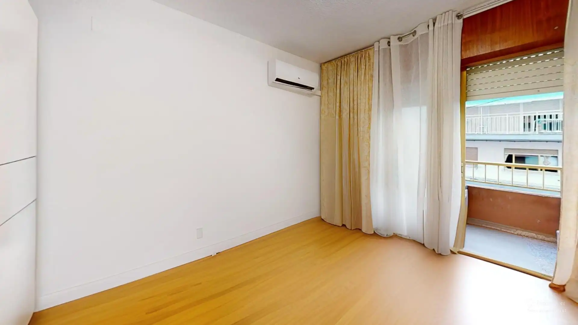 Bedroom of Flat for sale in Alicante / Alacant  with Air Conditioner, Private garden and Terrace