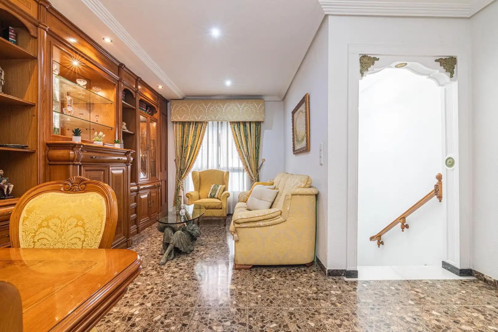 Planta baja en venta en Elche / Elx con Aire acondicionado, Calefacción y Terraza
