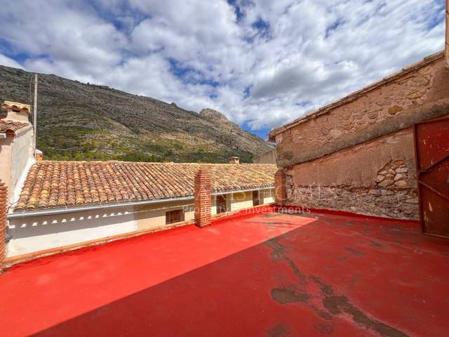 Casa-chalet en Venta en N/A en Benigembla