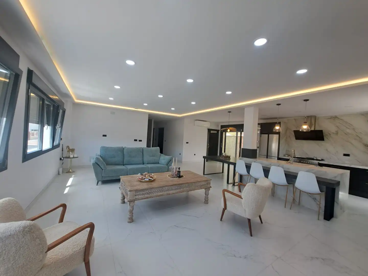 Casa amb terrassa en venda a Villanueva de la Serena, imagen 4