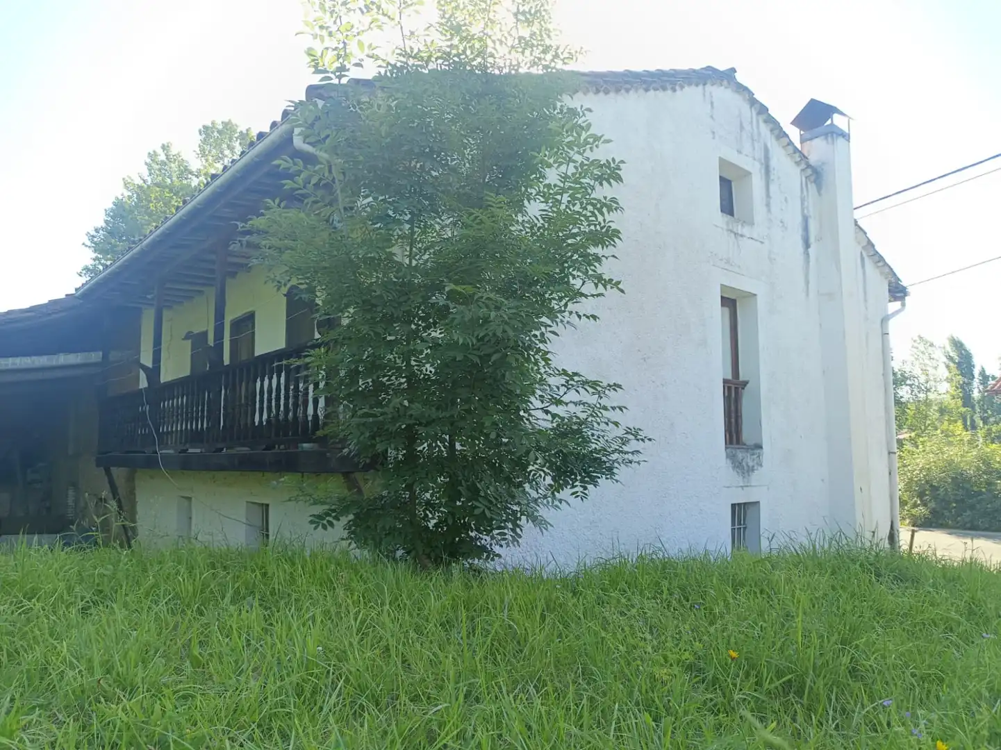 Vista exterior de Casa o chalet en venta en Penagos con Jardín privado, Terraza y Amueblado