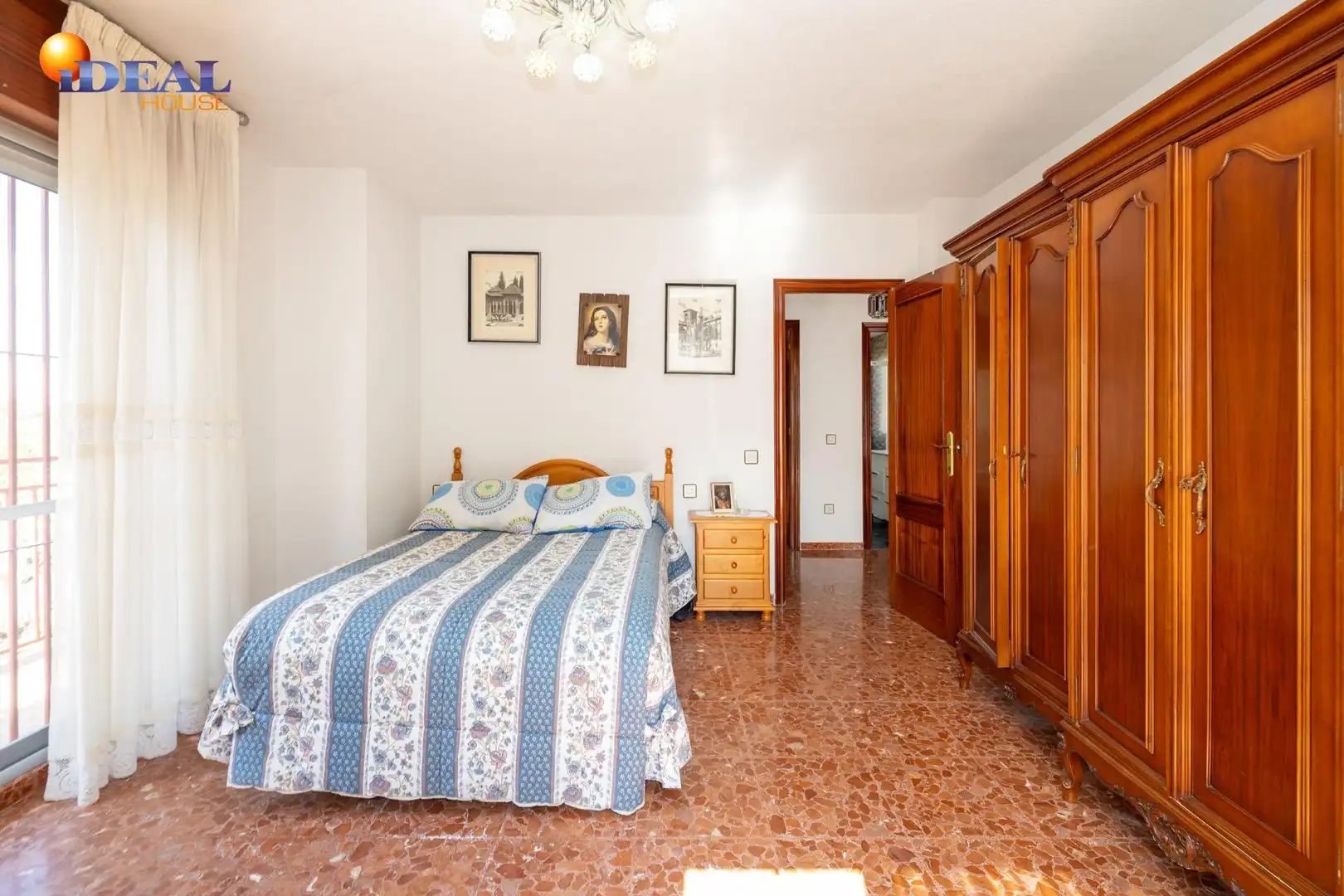 Habitación de Casa o chalet en venta en Güéjar Sierra con Jardín privado, Trastero y Piscina