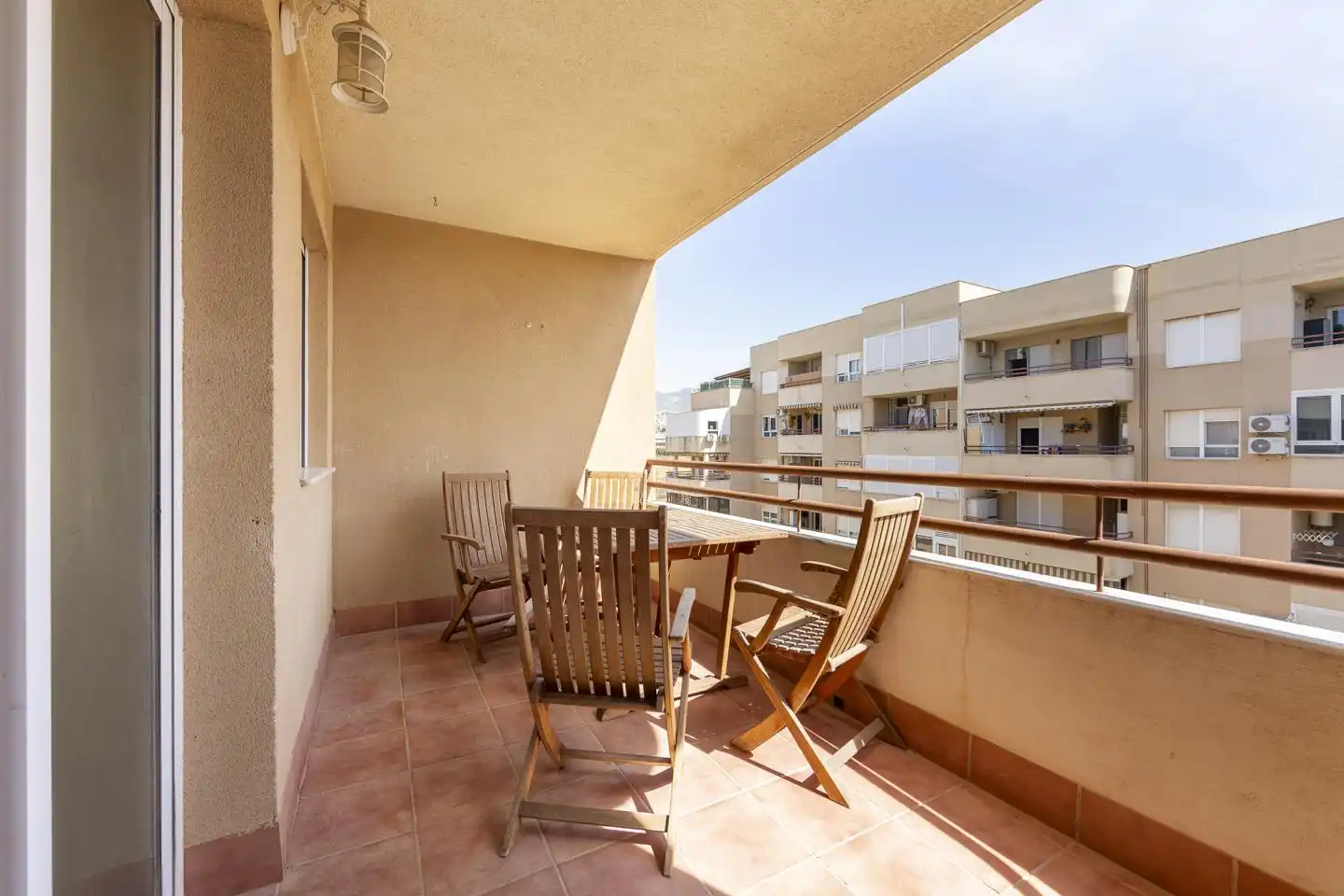 Terrassa de Pis en venda en Roquetas de Mar amb Terrassa, Moblat i Piscina comunitària