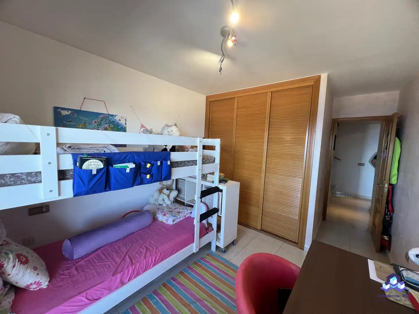 Dúplex en venda a Cataixa, Acorán