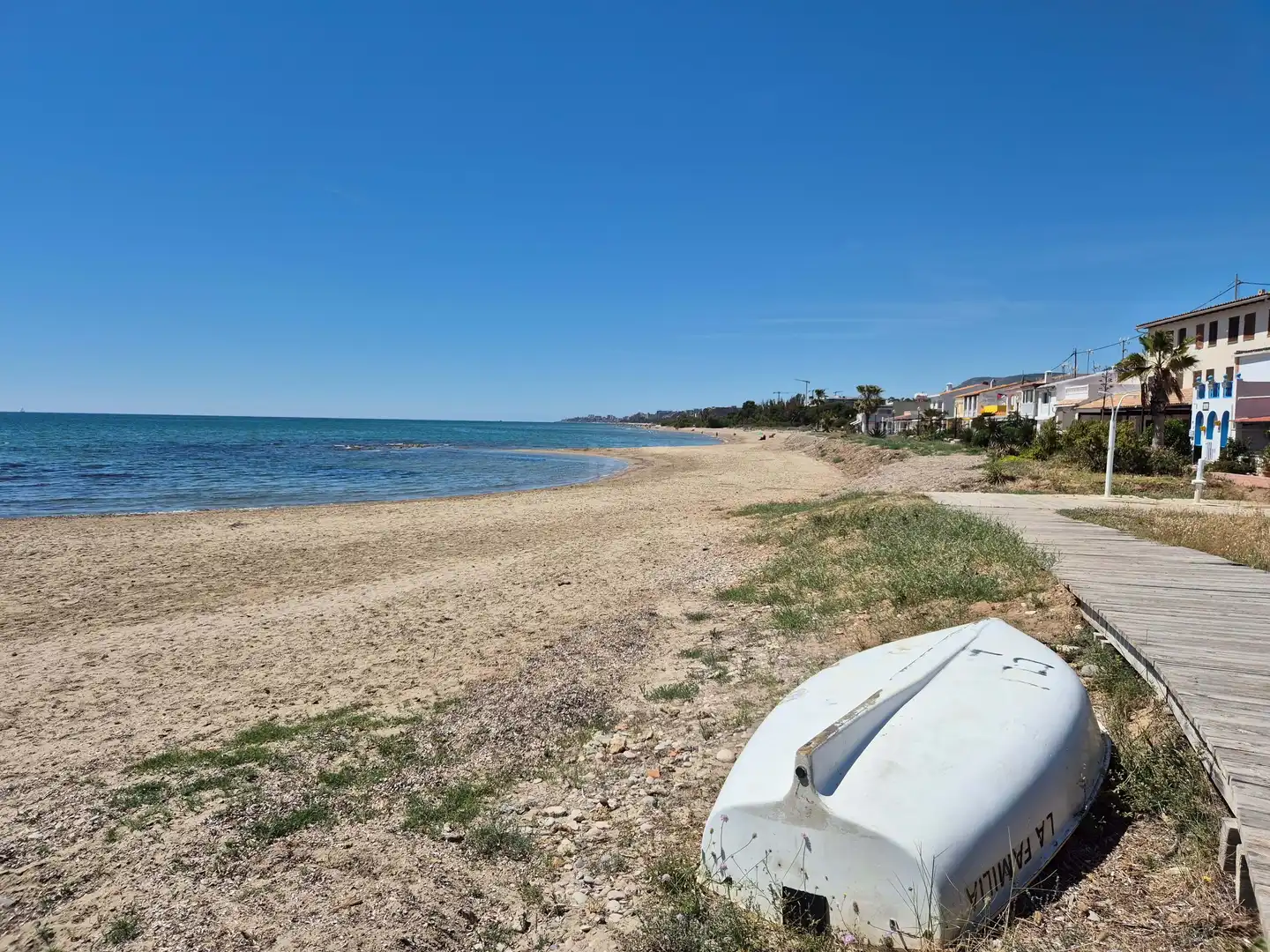 Vista exterior de Pis en venda en Cabanes amb Aire condicionat, Terrassa i Piscina