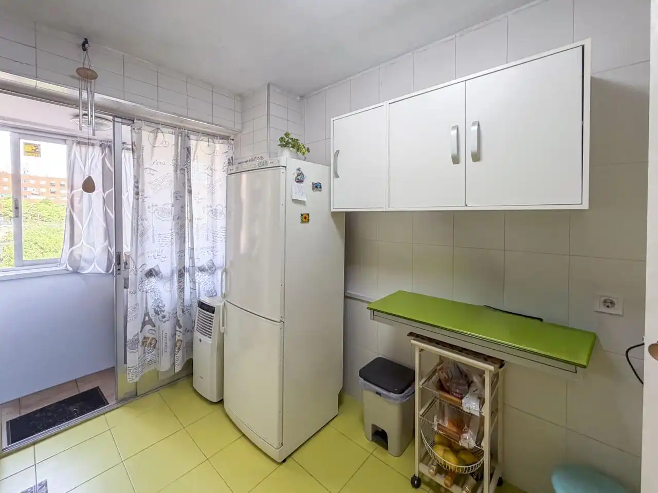 Cocina de Piso en venta en Madrid con Calefacción y Terraza
