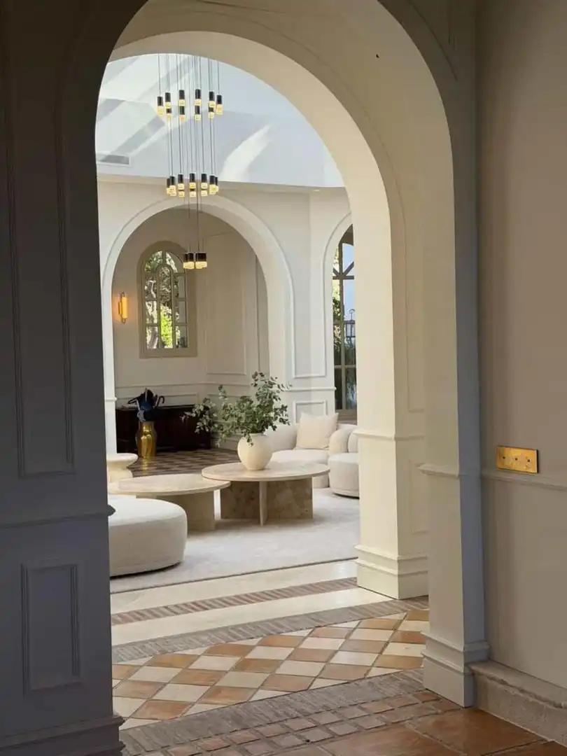 Sala d'estar de Casa o xalet de lloguer en Benahavís amb Aire condicionat, Jardí privat i Terrassa