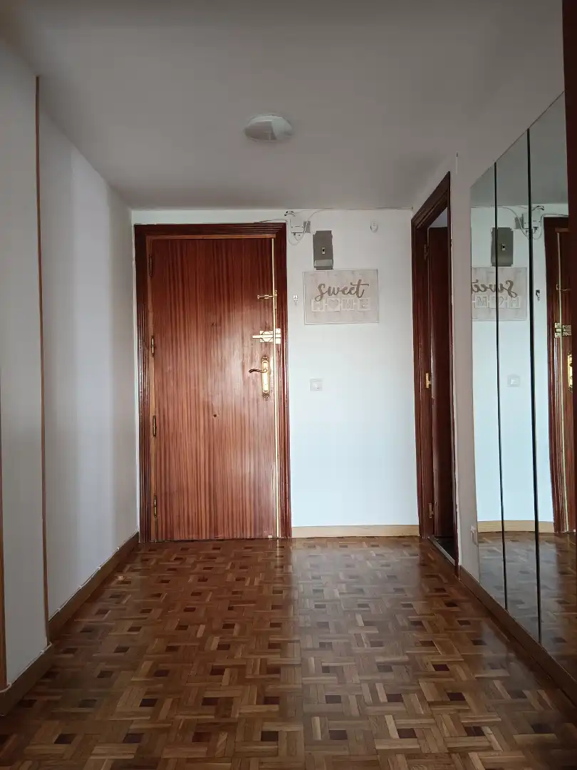 Habitación en Calle Pintor Velazquez, Norte - Universidad