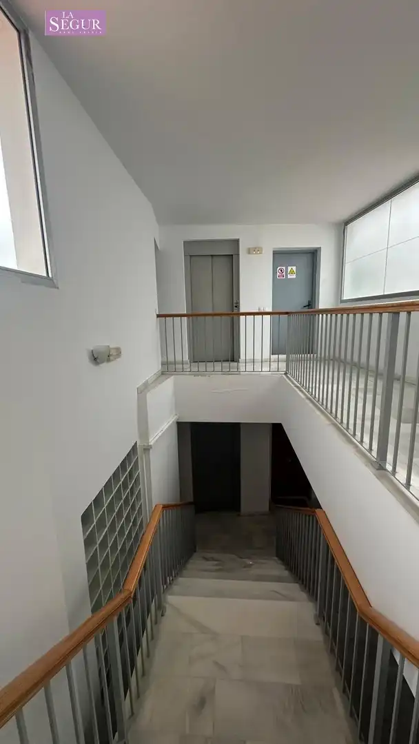 Dúplex en venda en Conil de la Frontera amb Terrassa, Traster i Moblat