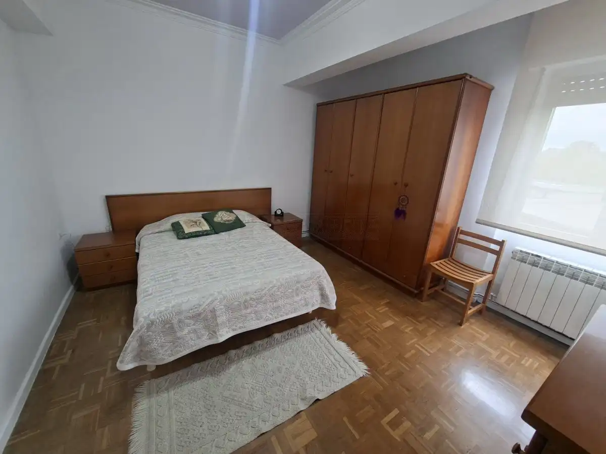Habitación de Piso en venta en Vitoria - Gasteiz con Calefacción, Parquet y Terraza