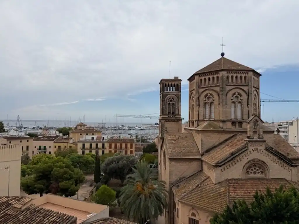 Apartments for rent in Santa Catalina