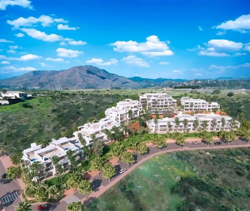 Vista exterior de Apartamento de alquiler en Estepona con Aire acondicionado, Calefacción y Terraza