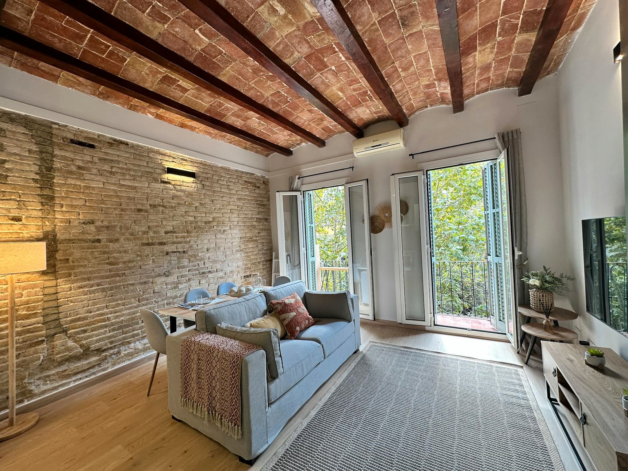 Sala d'estar de Pis de lloguer en  Barcelona Capital amb Aire condicionat, Calefacció i Moblat