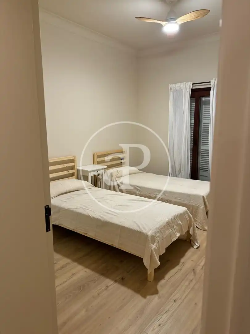 Habitación de Piso de alquiler en  Palma de Mallorca con Aire acondicionado, Calefacción y Terraza