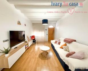 Sala d'estar de Casa o xalet en venda en Castellón de la Plana / Castelló de la Plana amb Aire condicionat, Parquet i Terrassa