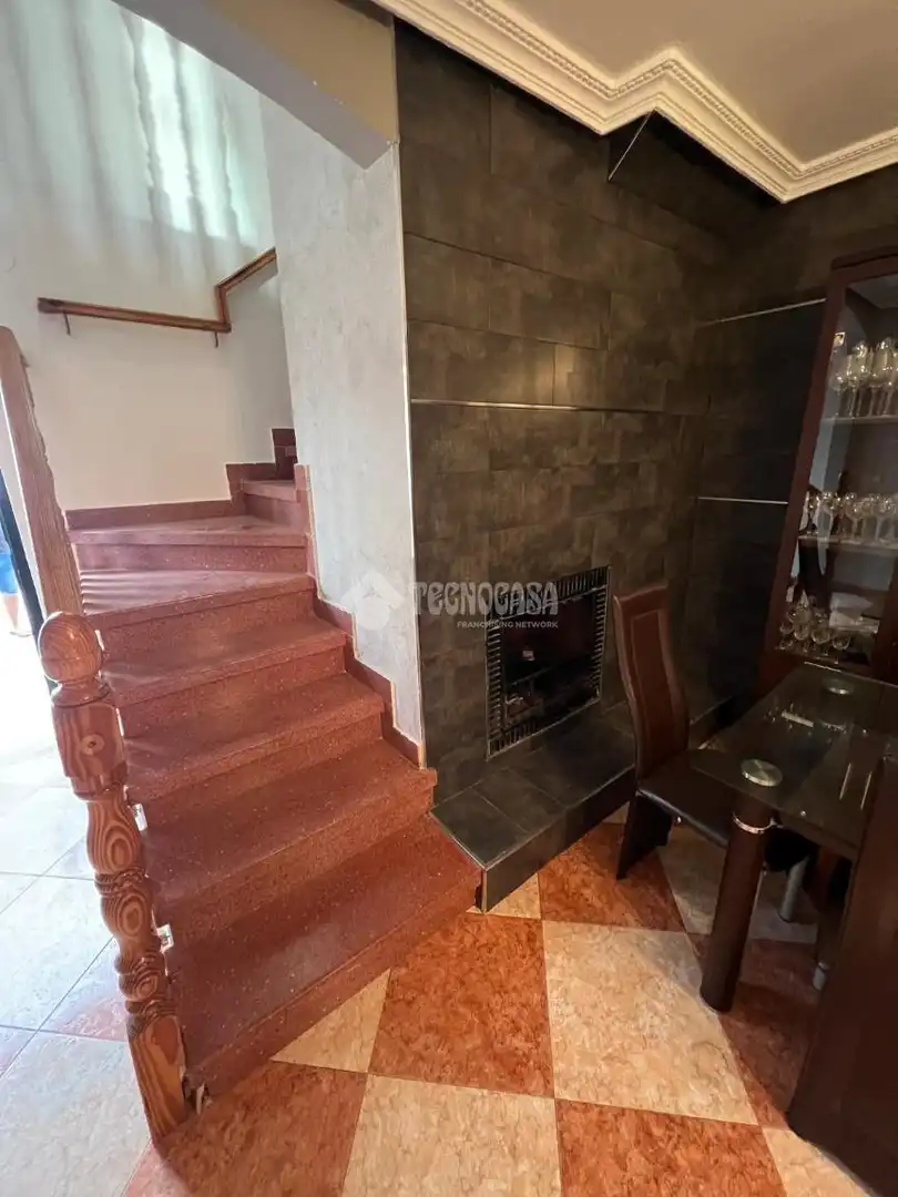 Detached homes for sale in Rus