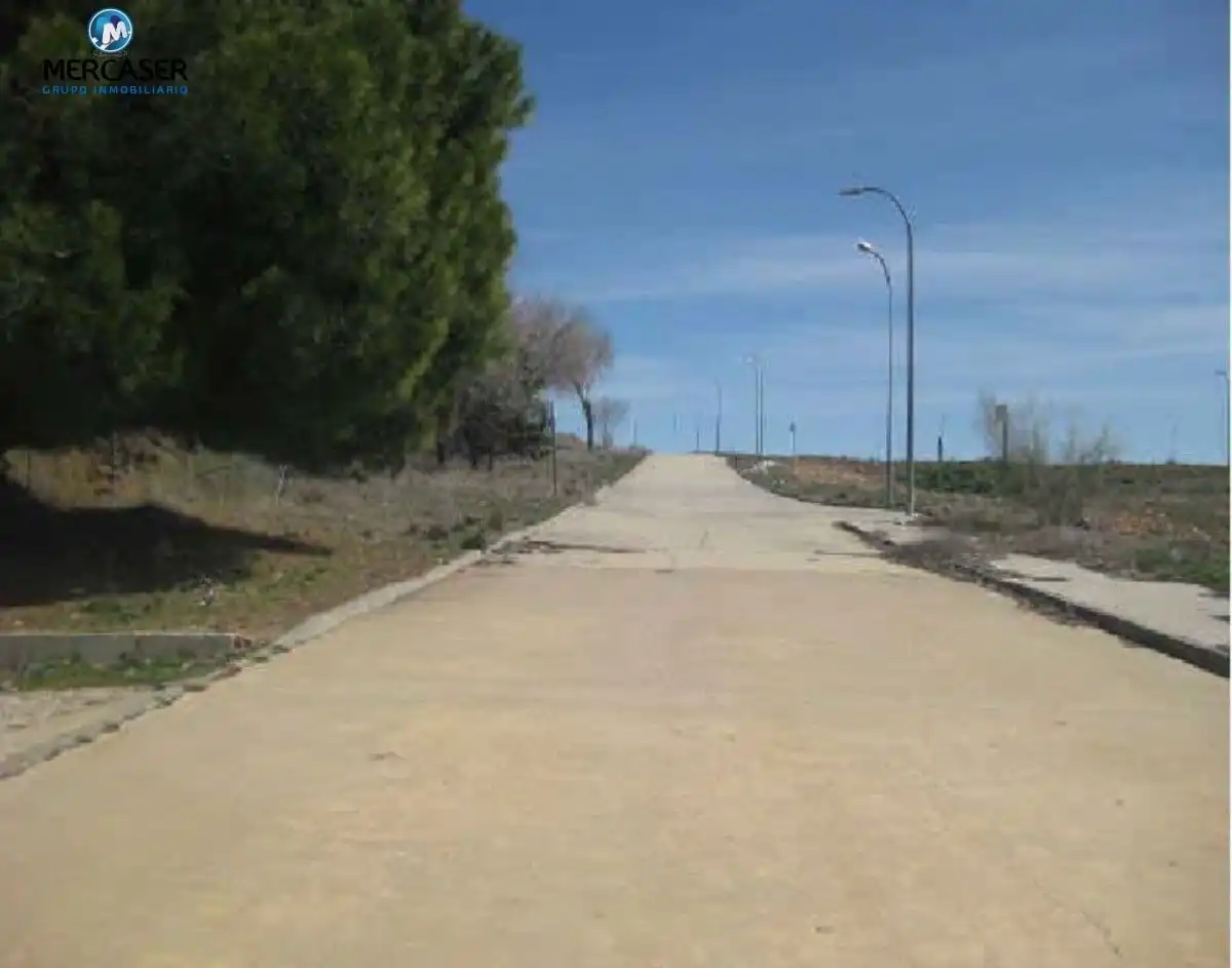 Wohnbaugrundstück zum Verkauf in Calle Valdetorres, imagen 3