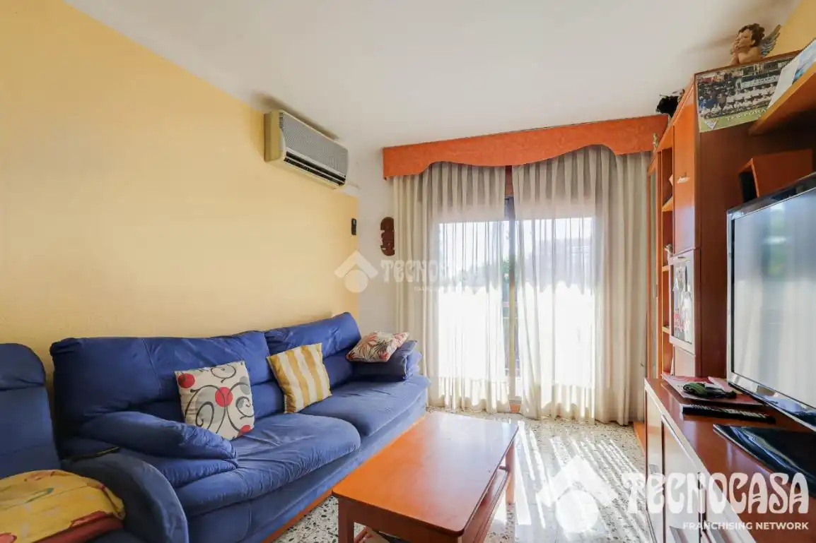 Wohnung mit Terrasse zum Verkauf in Nou Barris, imagen 2