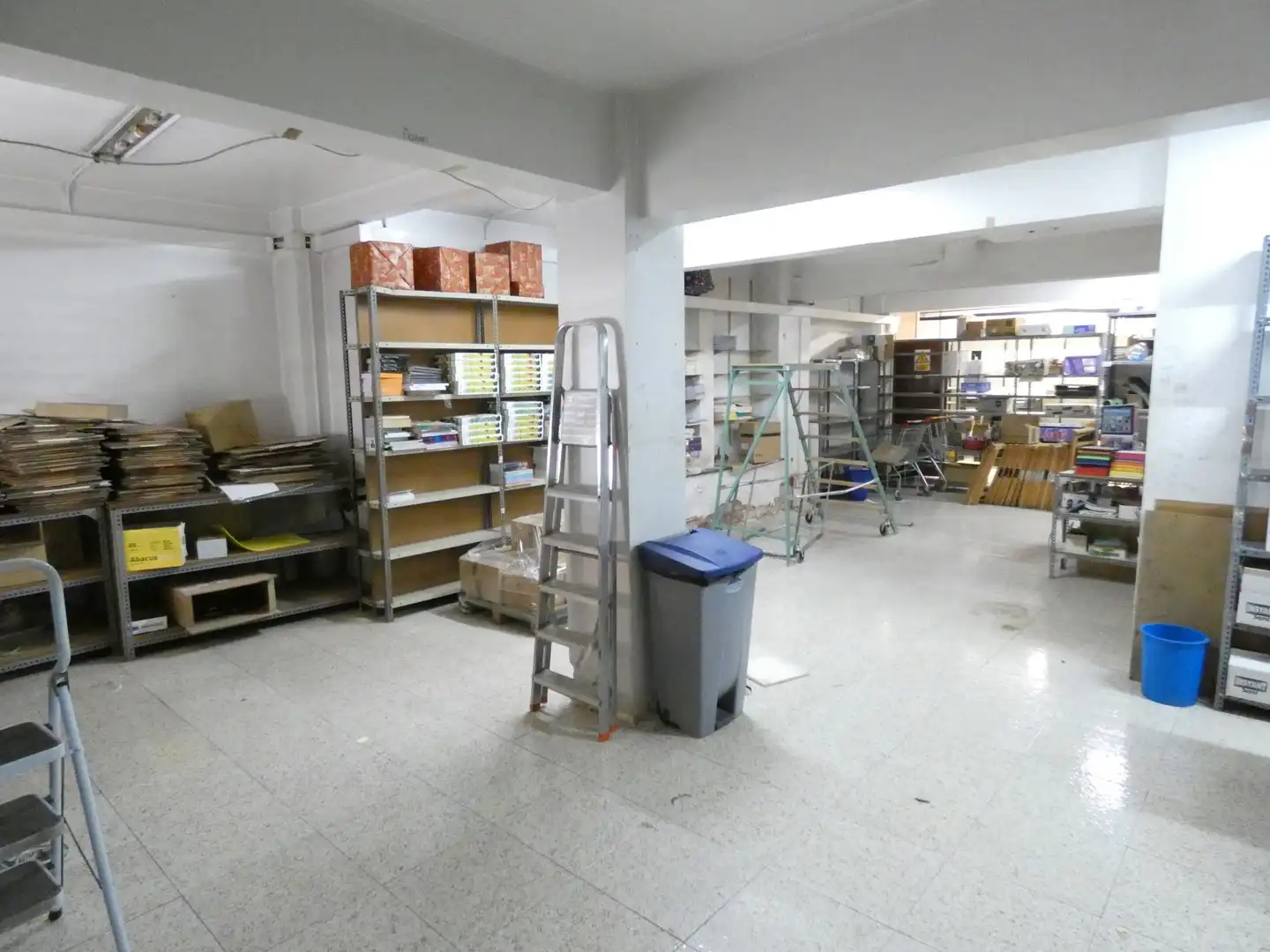 Gewerbefläche zum Verkauf in Centre - Cordelles, imagen 9