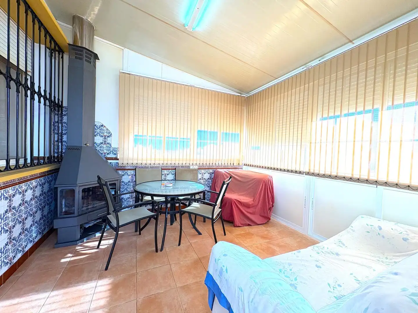 Casa con piscina en venta en Los Balcones - Los Altos, imagen 5