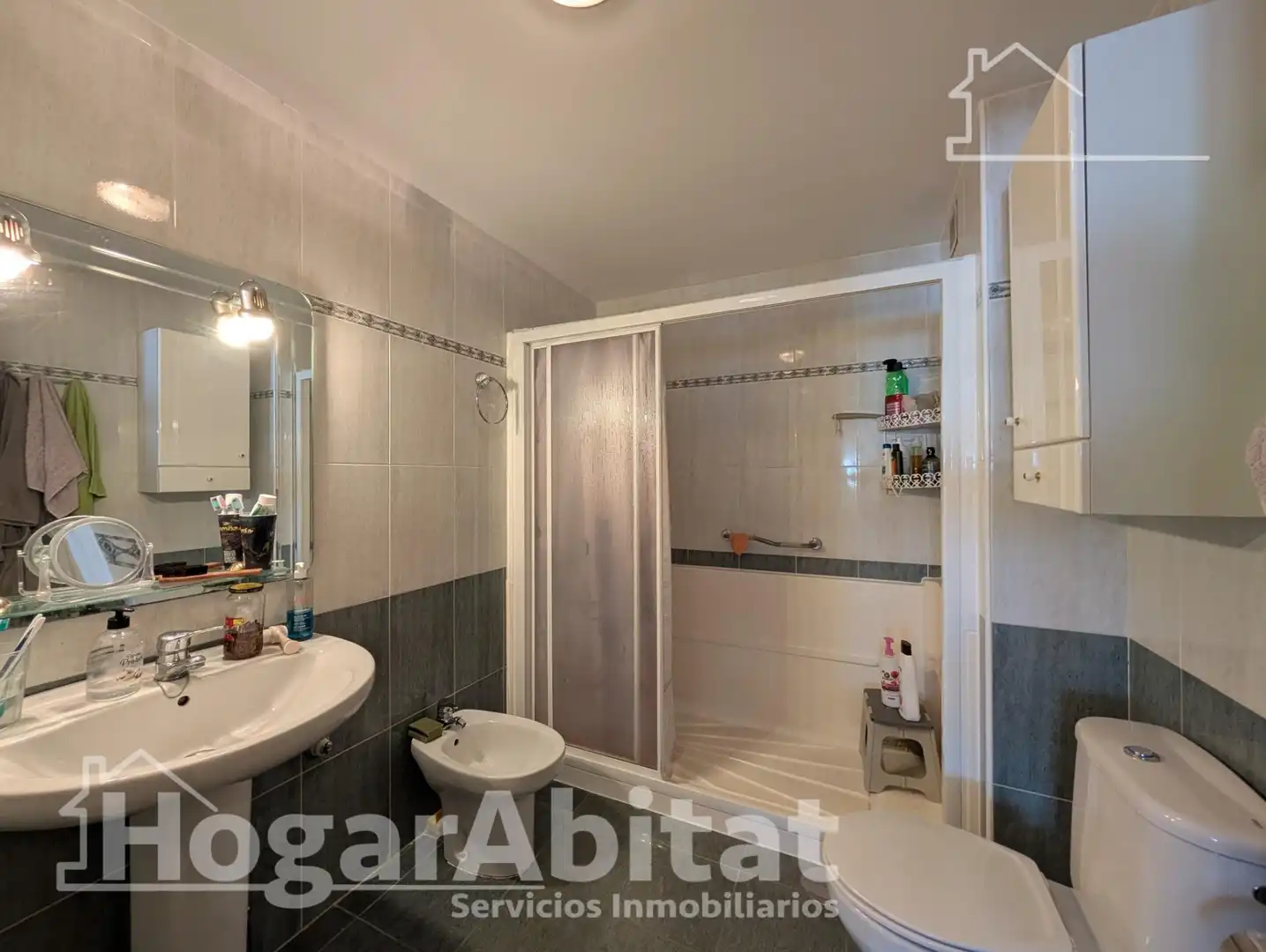 Baño de Piso en venta en Alicante / Alacant con Aire acondicionado, Calefacción y Terraza