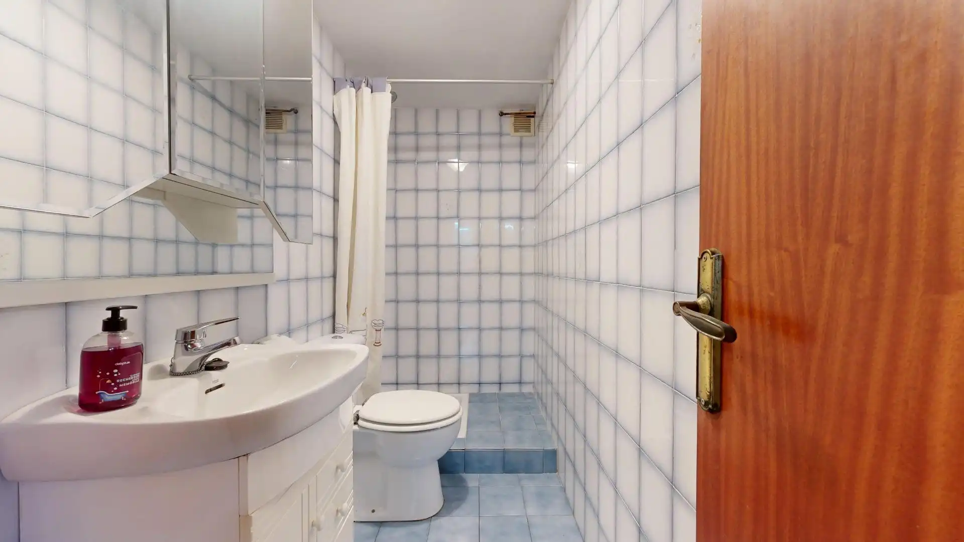 Baño de Casa o chalet en venta en Valle de Mena con Calefacción, Jardín privado y Terraza