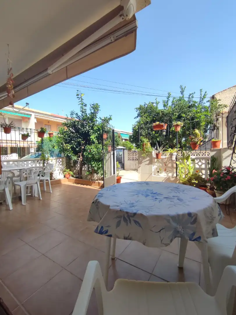 Bungalow in vendita a Calle Virgen Almudena 106, imagen 2