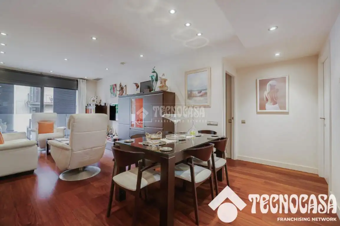 Sala de estar de Piso en venta en Barcelona con Aire acondicionado, Parquet y Terraza