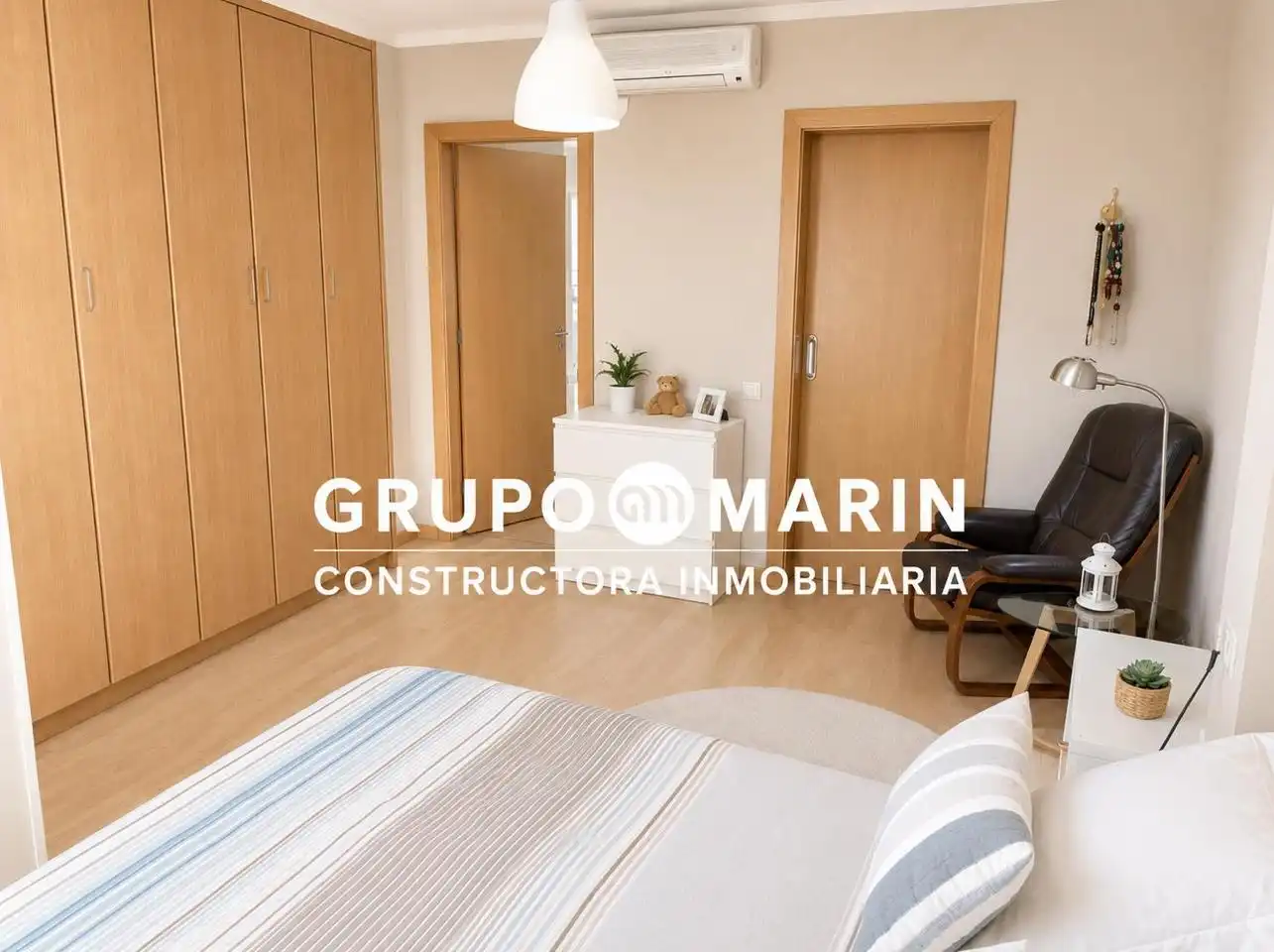 Planta baixa en venda a Meridiana, El Camp de l'Arpa del Clot