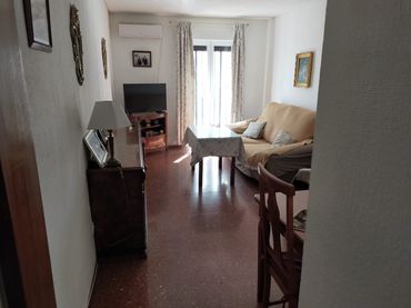 Wohnung mit Balkon zum Verkauf in Calle Hermanos López Diéguez