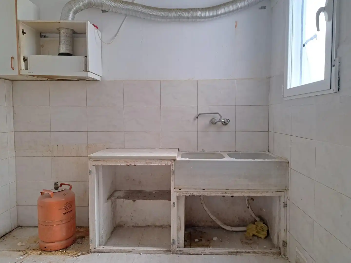 Cocina de Piso en venta en Requena con Balcón