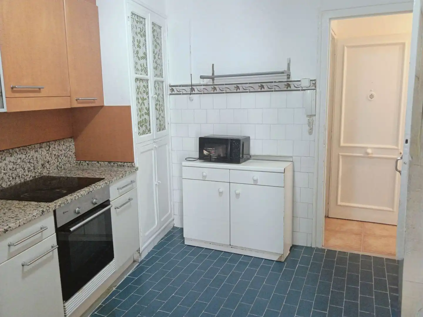 Kitchen of Houses for sale in Zaragoza  with Heating and Terrace