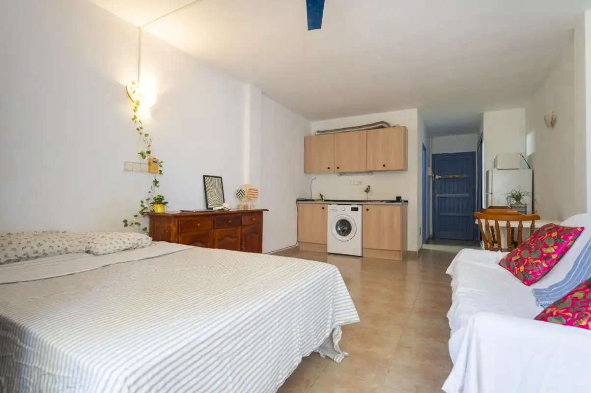 Dormitori de Estudi en venda en Sant Joan de Labritja amb Calefacció, Jardí privat i Piscina