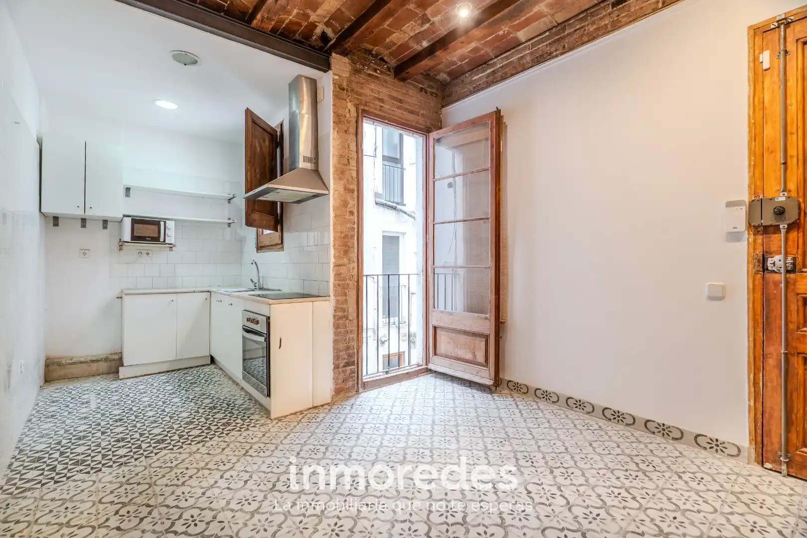 Cocina de Piso en venta en Barcelona con Balcón