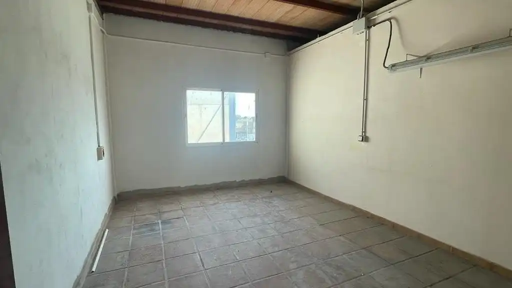 Local comercial de lloguer a Pelagatos - Pago del Humo, imagen 3