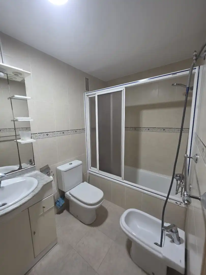 Baño de Piso en venta en Valencia con Aire acondicionado, Calefacción y Parquet