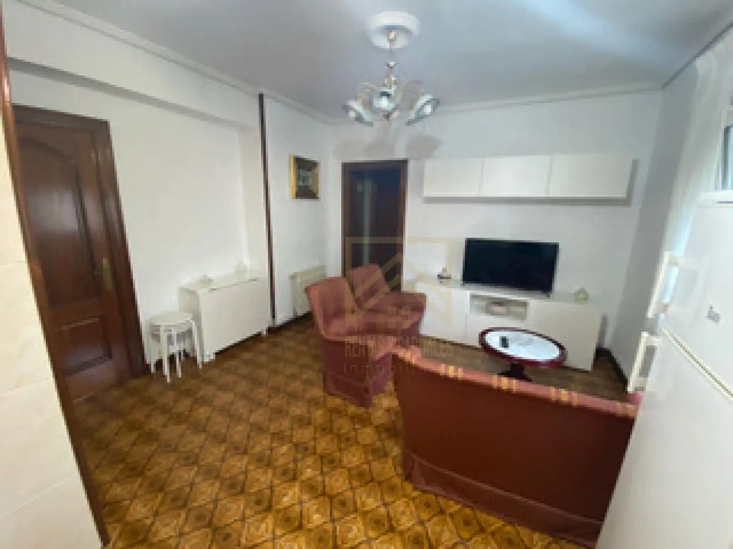 Living room of Flat for rent in Camargo  with Heating, Parquet flooring and Furnished