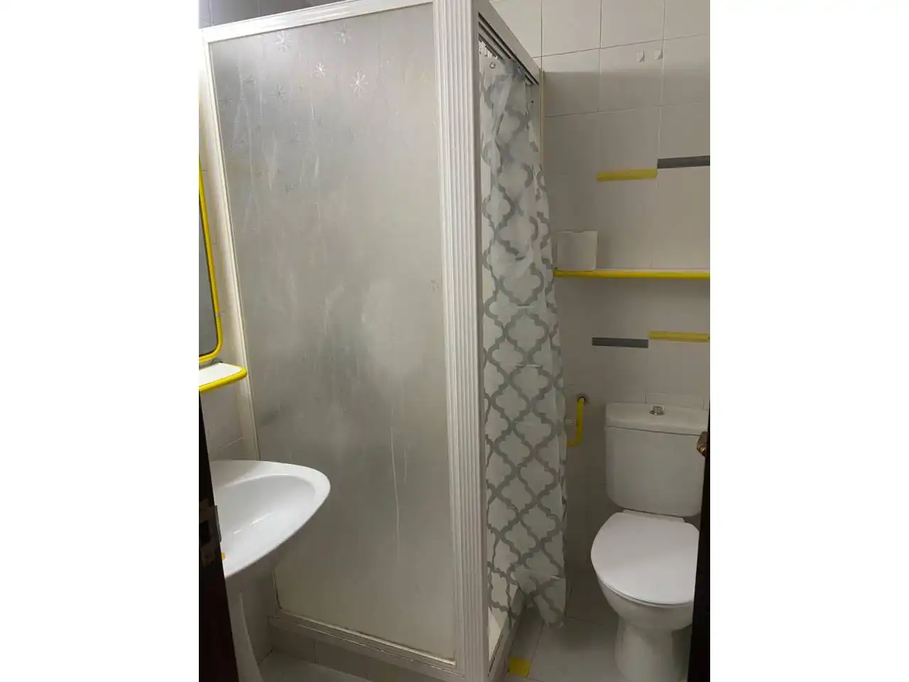 Bany de Pis de lloguer en Burgos amb Calefacció, Parquet i Terrassa