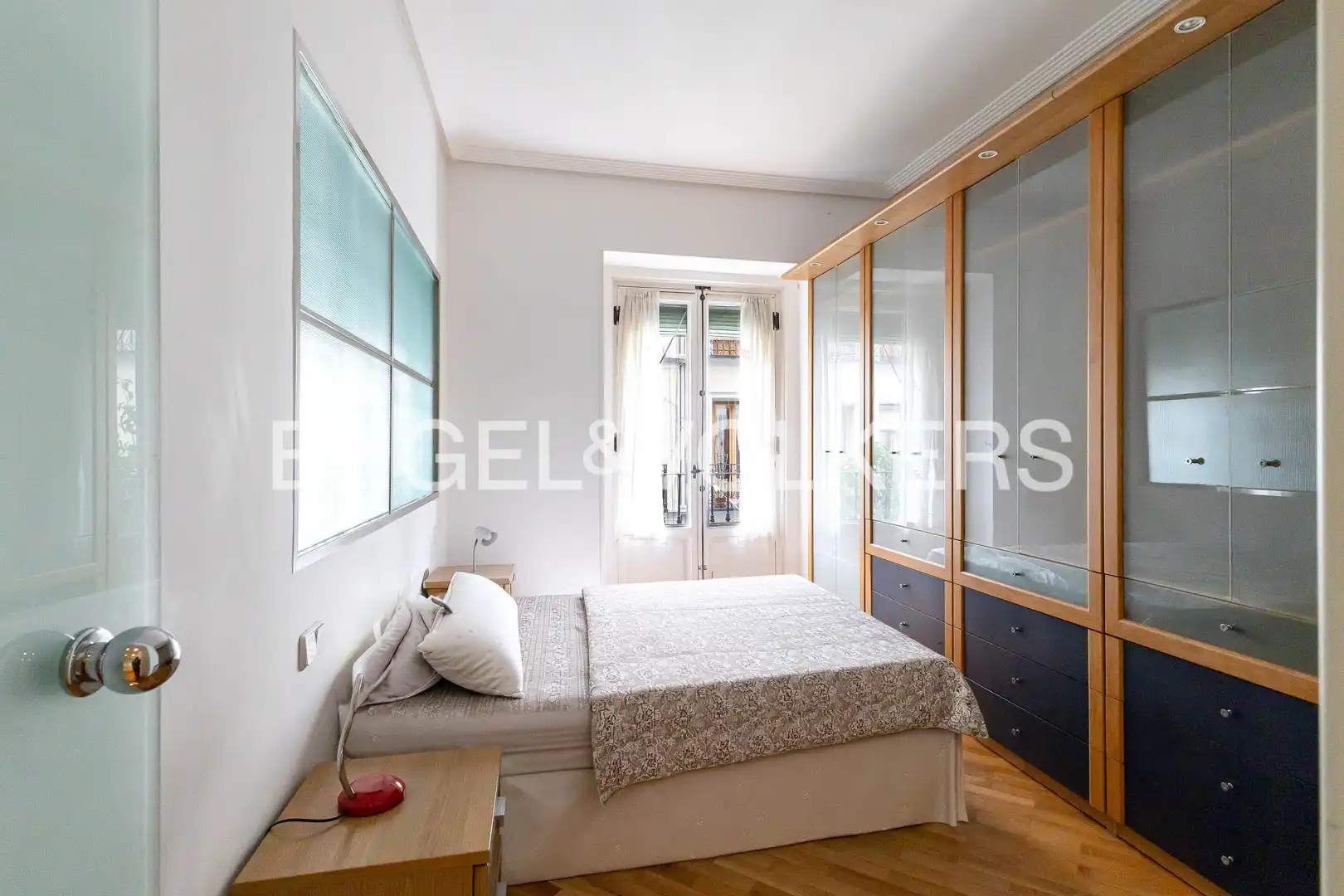 Bedroom of Flat for rent in  Madrid Capital  with Air Conditioner, Heating and Parquet flooring
