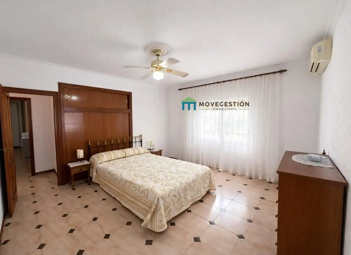 Dormitori de Casa o xalet en venda en Algodonales