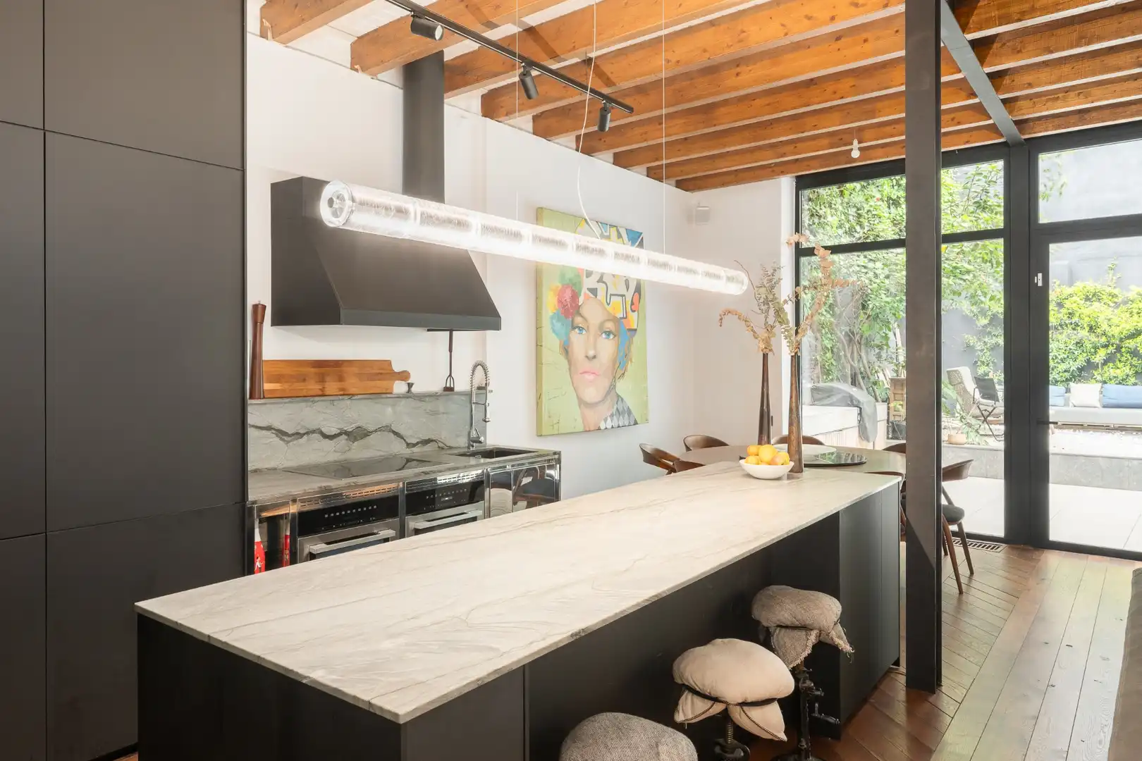 Cocina de Casa o chalet en venta en Barcelona con Aire acondicionado, Calefacción y Jardín privado