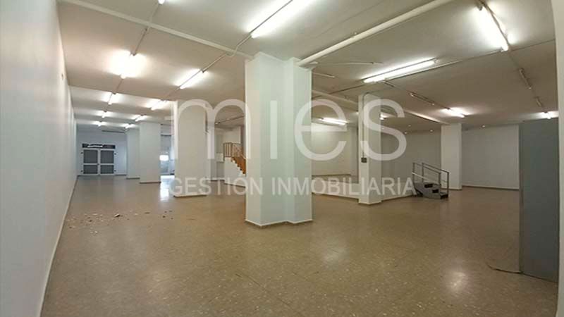 Premises for sale in  Valencia Capital