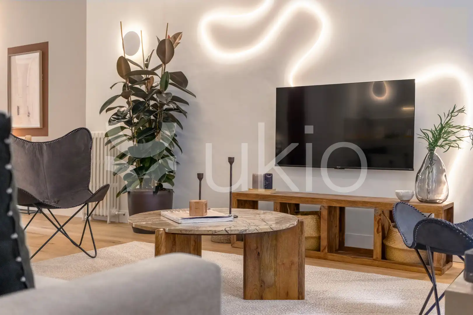 Sala d'estar de Apartament de lloguer en Madrid amb Aire condicionat, Calefacció i Moblat