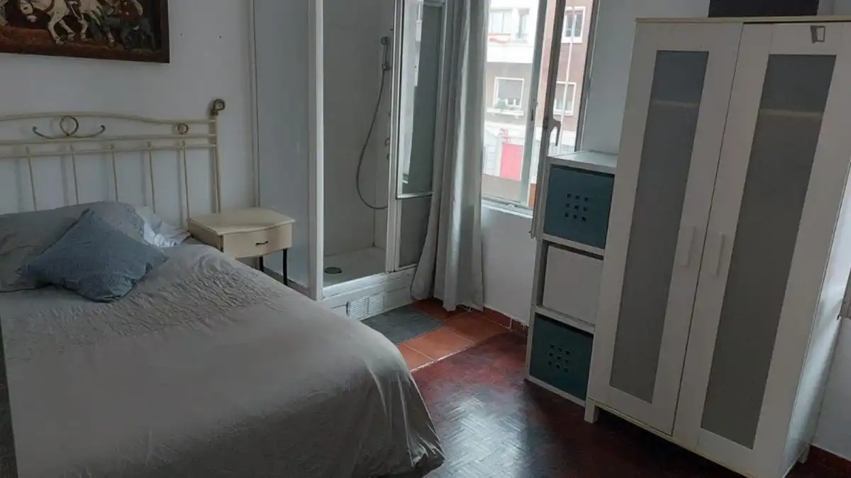 Room in Guindalera