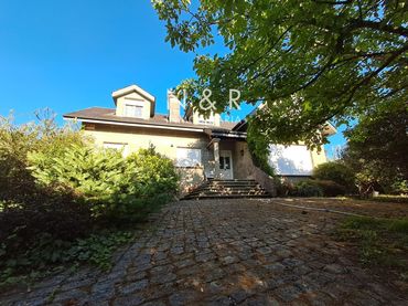 Villa mit Garten zum Verkauf in Nabal