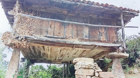 Foto 3 de Casa adosada en venda a Casares, Quirós, Asturias