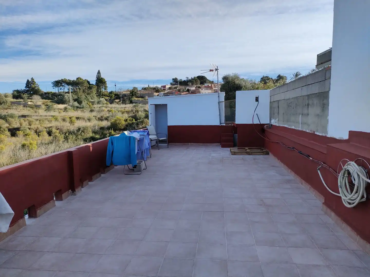 Terrassa de Casa adosada en venda en Alzira amb Terrassa, Traster i Moblat