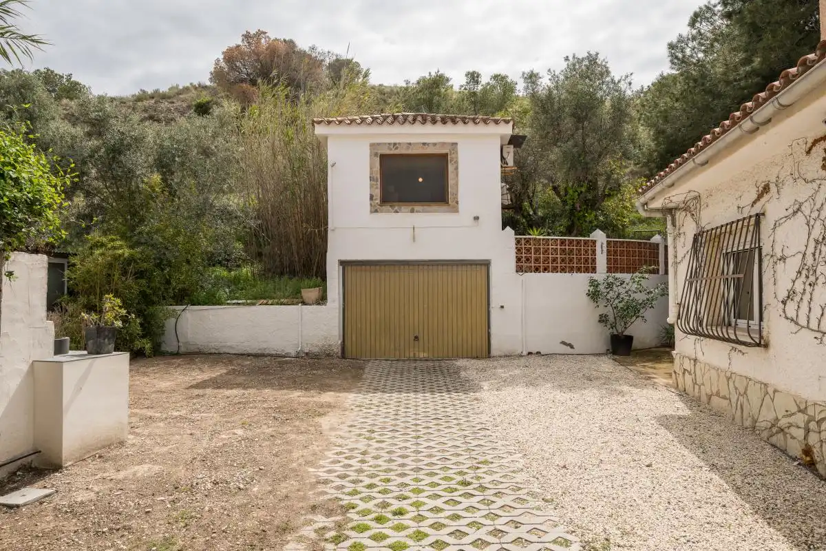 Vista exterior de Casa o chalet en venta en Mutxamel con Aire acondicionado, Calefacción y Jardín privado