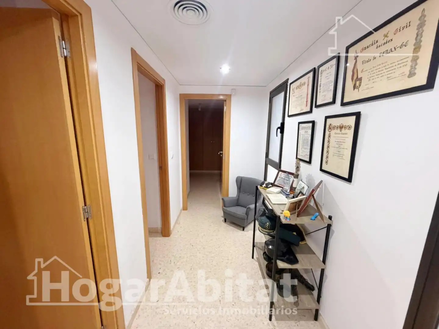 Flat for sale in Montserrat  with Air Conditioner, Heating and Terrace